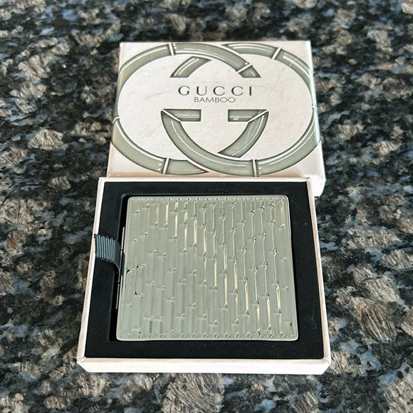 GUCCI BAMBOO SILVER TONE DOUBLE SIDED COMPACT MIRROR NEW - Picture 1 of 8
